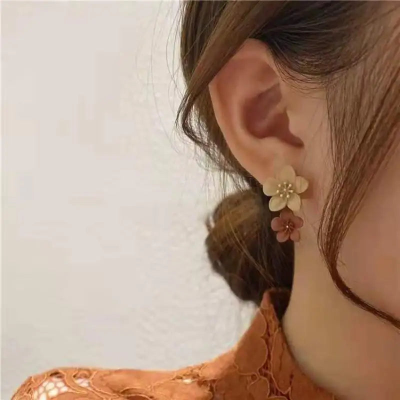 Chic Bloom: Vintage French Flower Drop Earrings