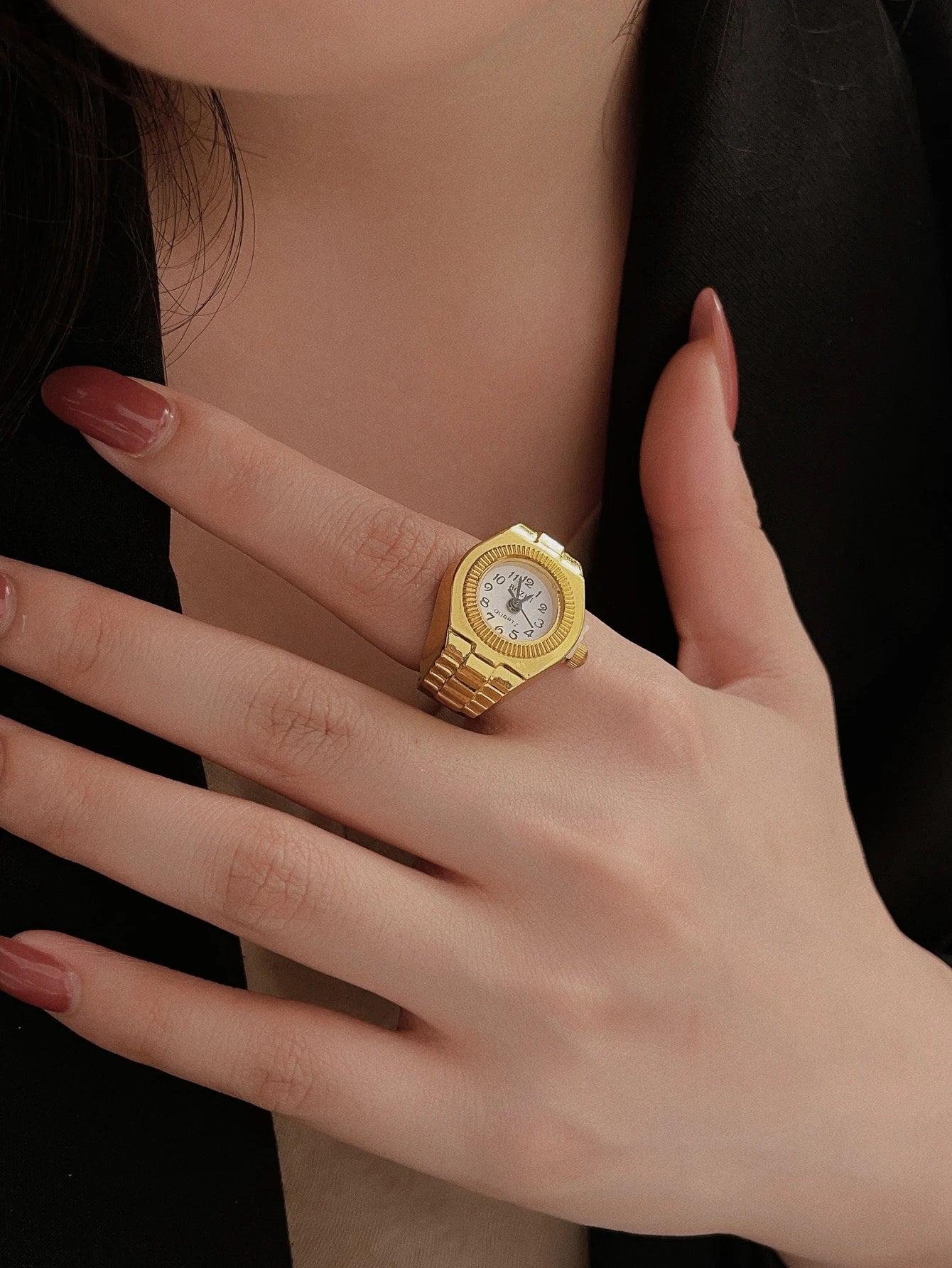Mini Vintage Finger Ring Watch | Creative Quartz Fashion Couple Accessories